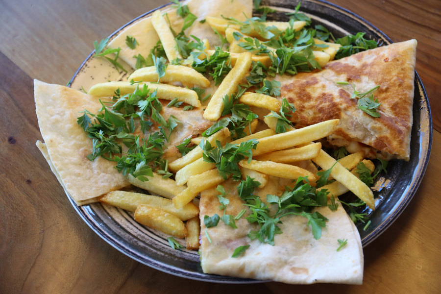 Tavuklu Quesadilla