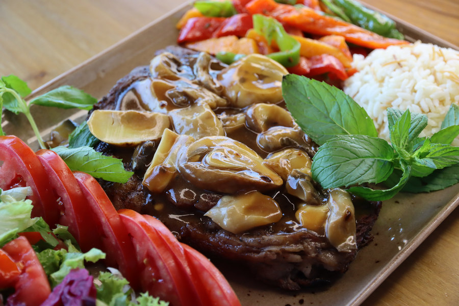 Mantarlı Steak